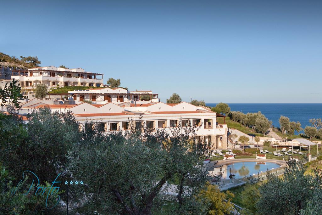 Hotel Residence Il Porto Mattinata Bagian luar foto